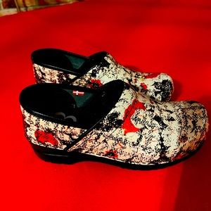 Sanita Professional Clogs